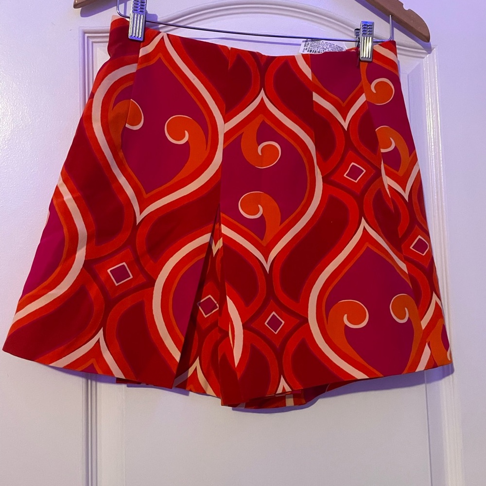Orange shorts